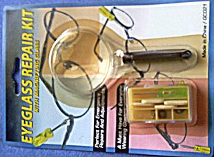 Magnifier with Eyeglass Repair Kit