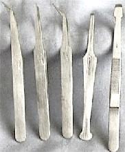 Tweezers